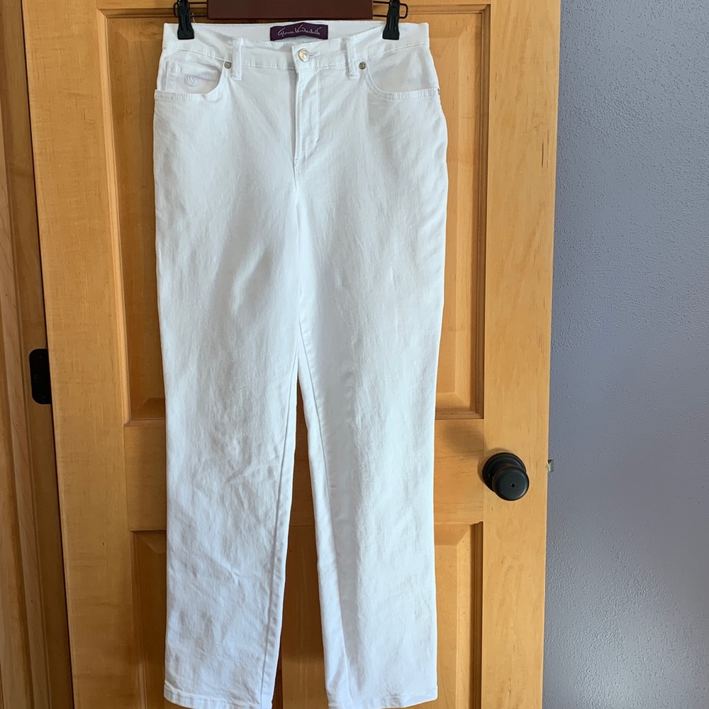 (V151) EUC, Amanda Jeans by Gloria Vanderbilt Women’s Sz S/M White 5 Pocket